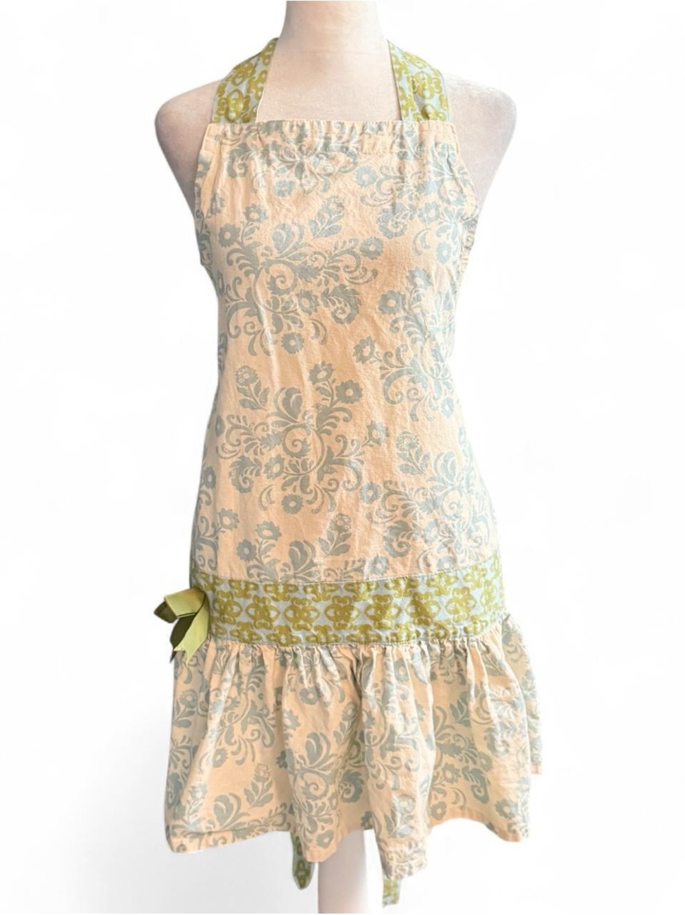Cream & Blue Floral Cottagecore Apron